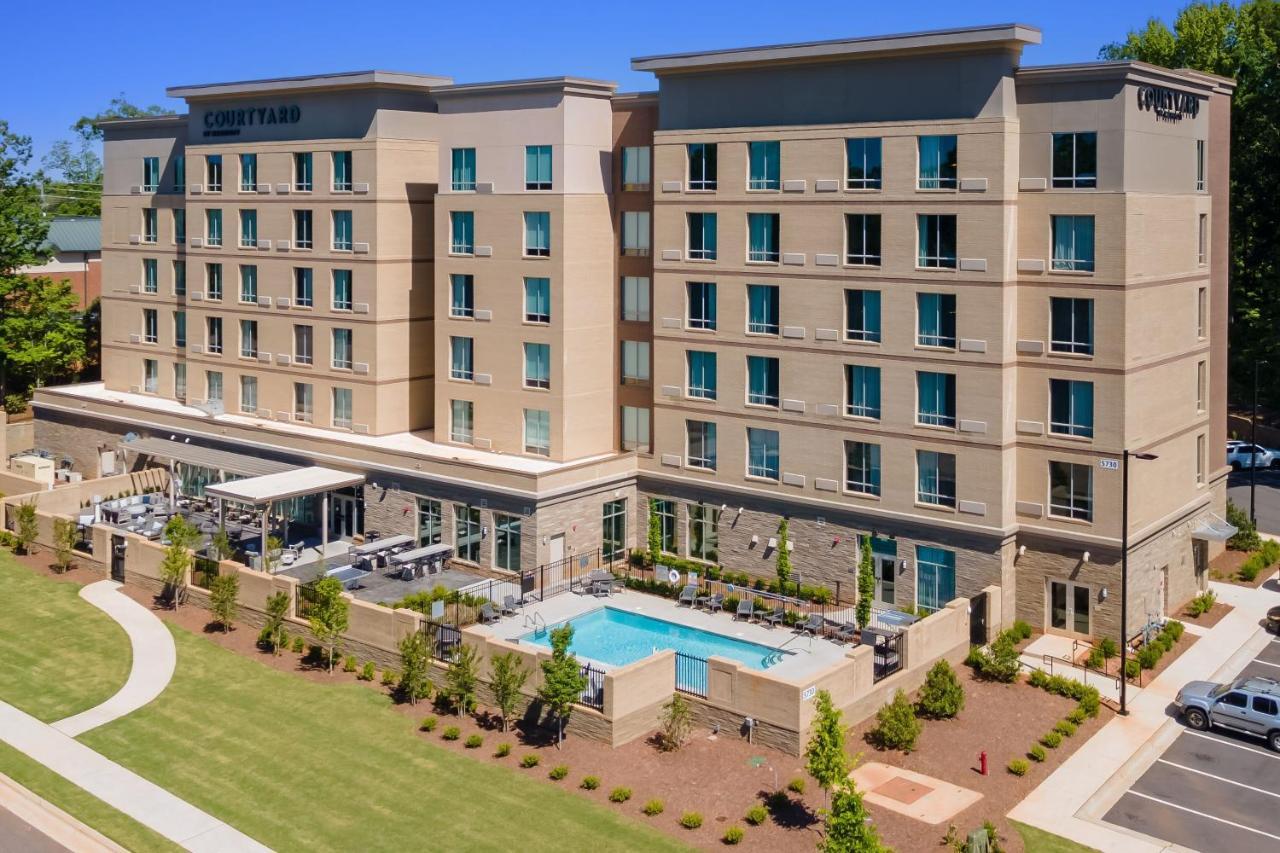 Courtyard By Marriott Raleigh Cary Crossroads Hotel Exterior foto