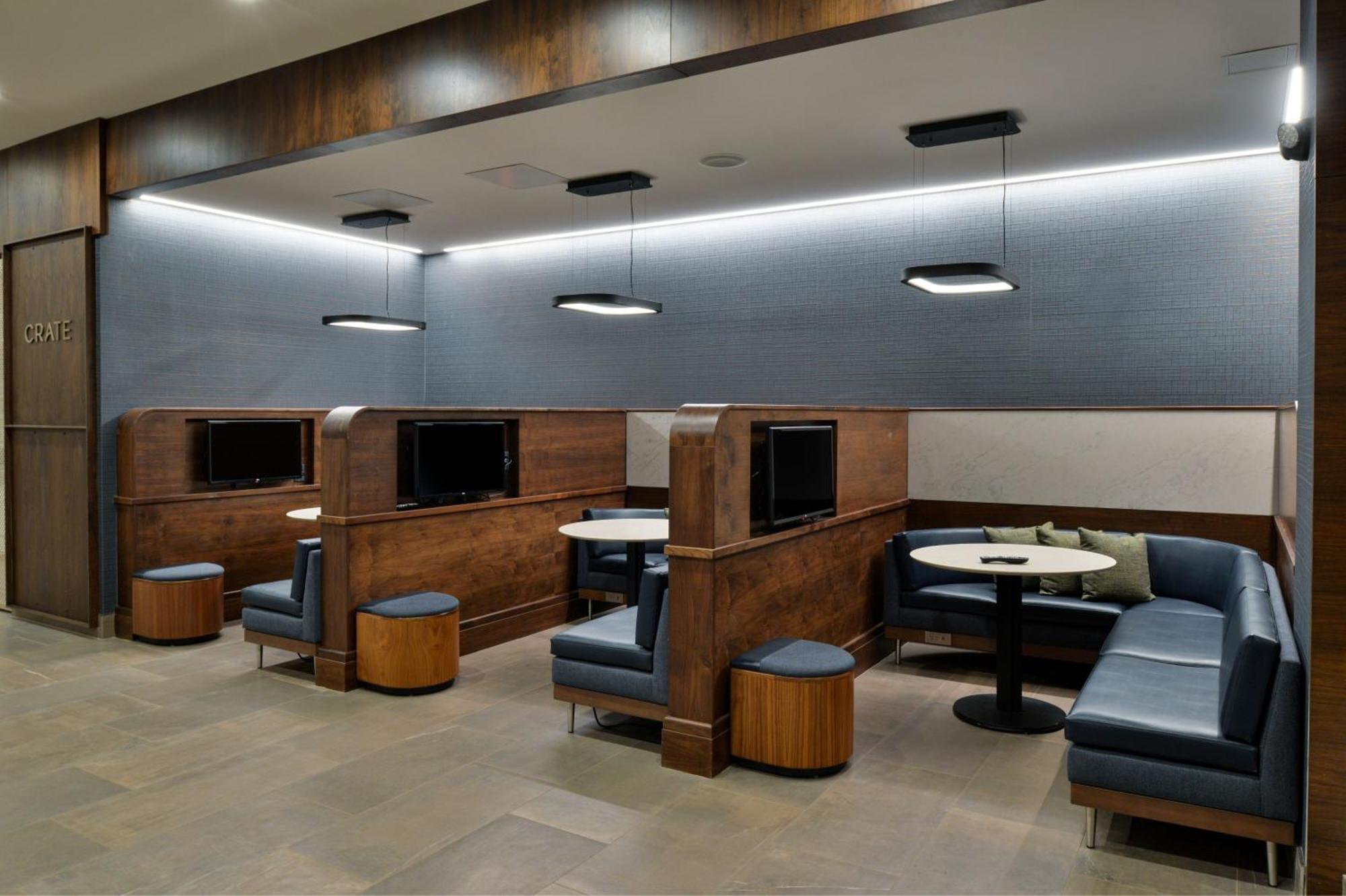 Courtyard By Marriott Raleigh Cary Crossroads Hotel Exterior foto