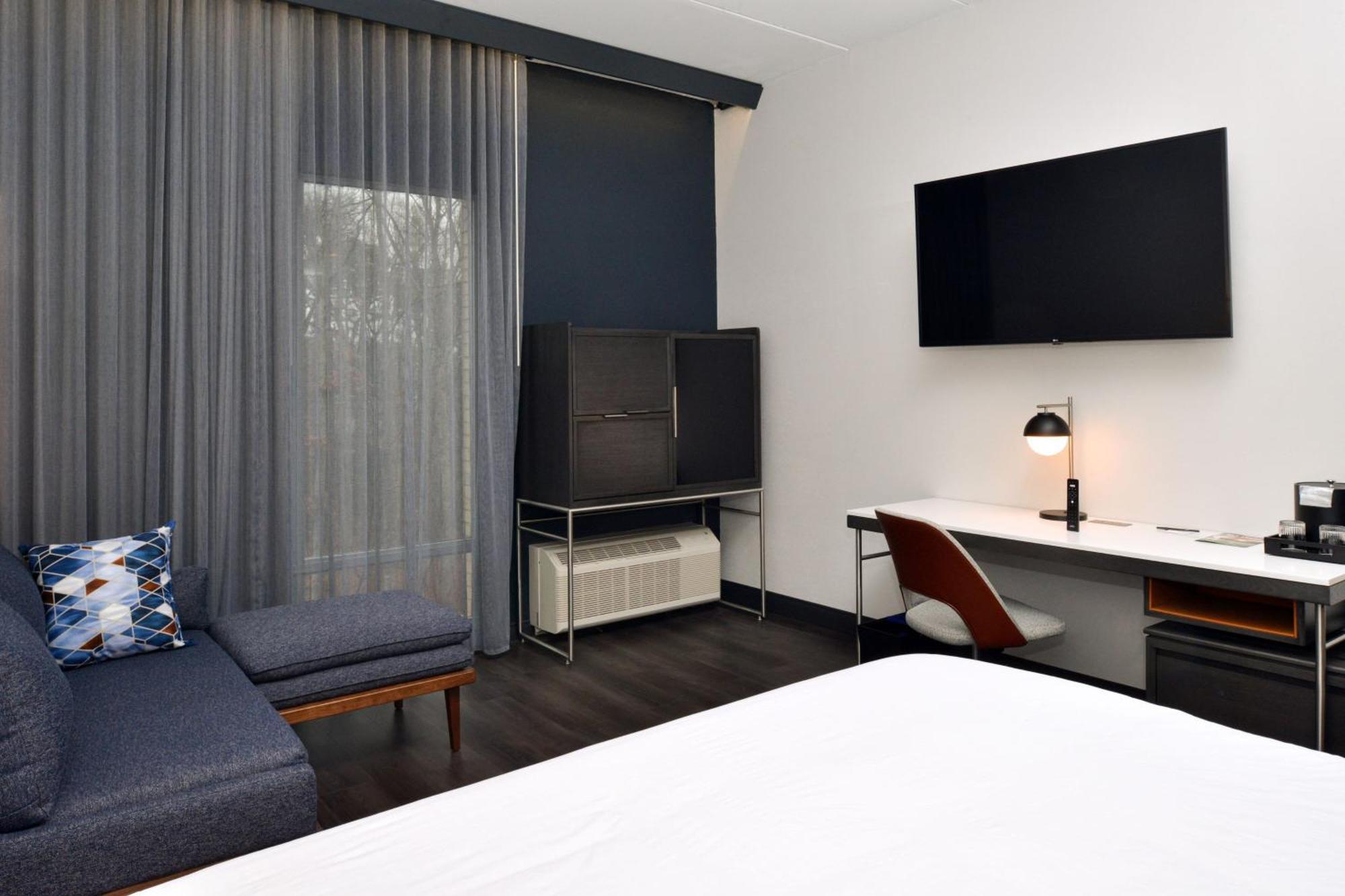Courtyard By Marriott Raleigh Cary Crossroads Hotel Exterior foto